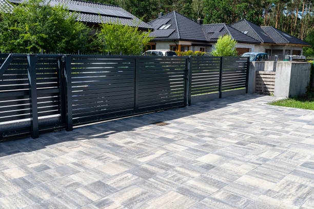 Best Interlocking Driveway Pavers  in Beavercreek, OH